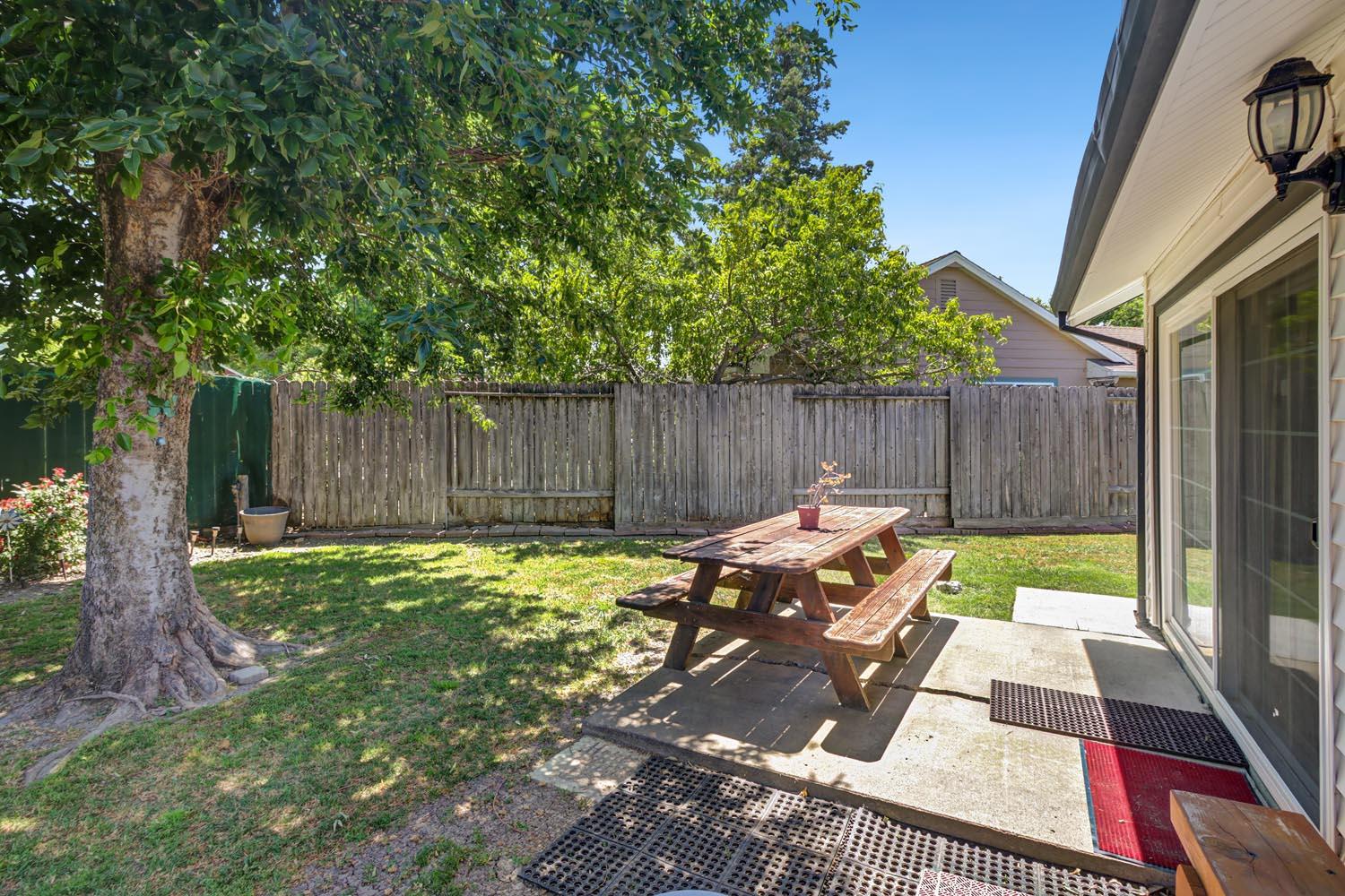 Detail Gallery Image 41 of 50 For 2767 Betty Way, West Sacramento,  CA 95691 - 3 Beds | 2 Baths