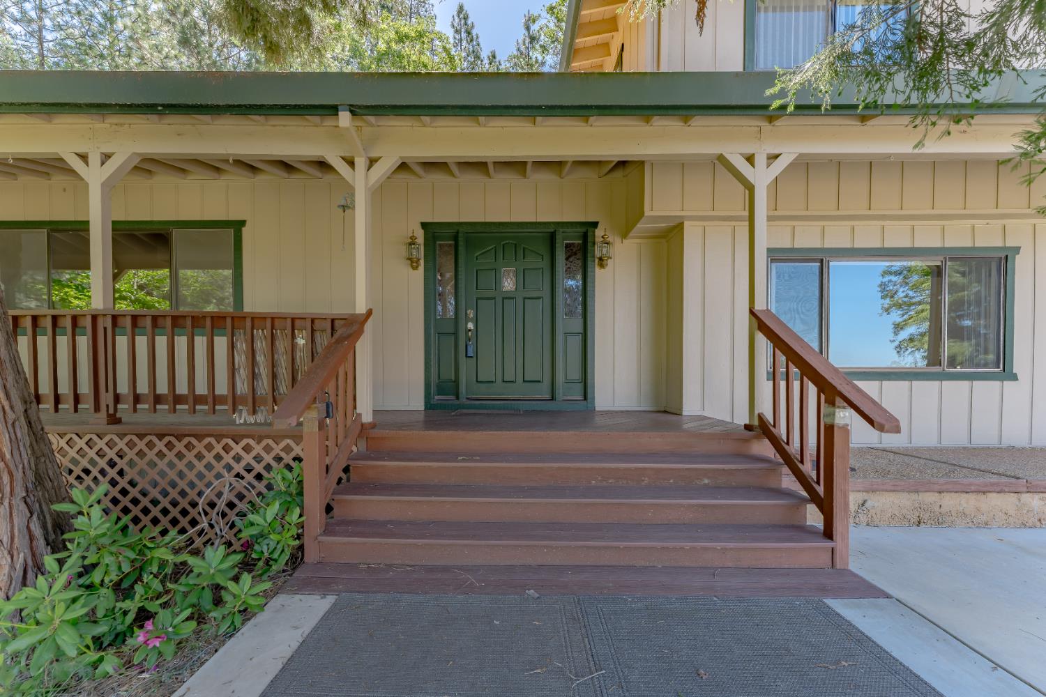 Detail Gallery Image 17 of 71 For 11107 Pekolee Dr, Grass Valley,  CA 95949 - 4 Beds | 3 Baths
