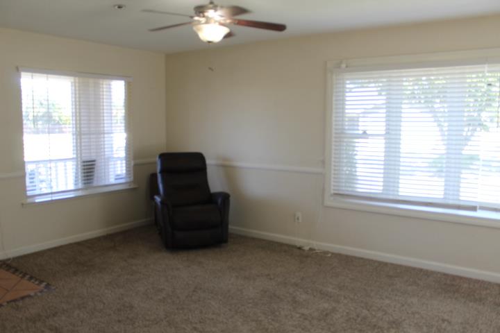 Detail Gallery Image 8 of 23 For 25987 Duncan Dr, Esparto,  CA 95627 - 4 Beds | 2 Baths