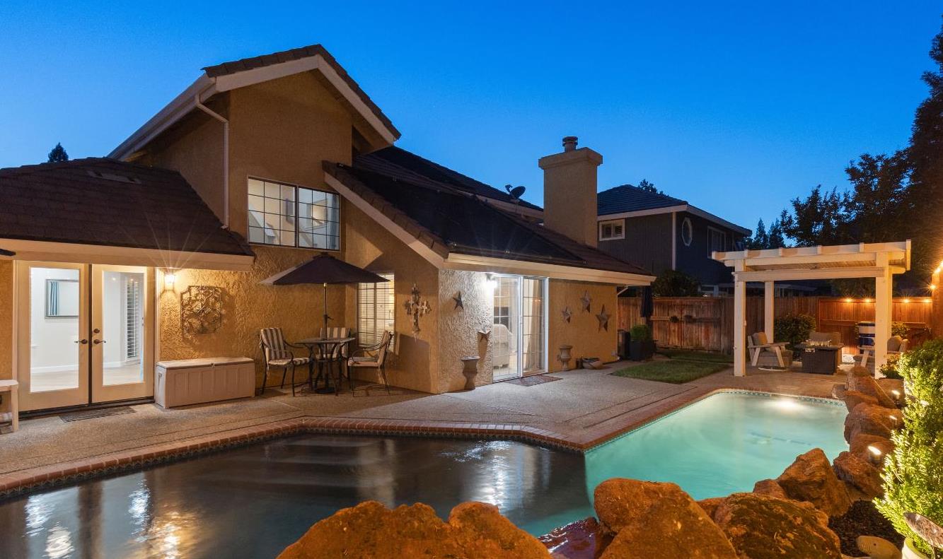Detail Gallery Image 20 of 35 For 501 Bristol Ct, Roseville,  CA 95661 - 4 Beds | 3 Baths