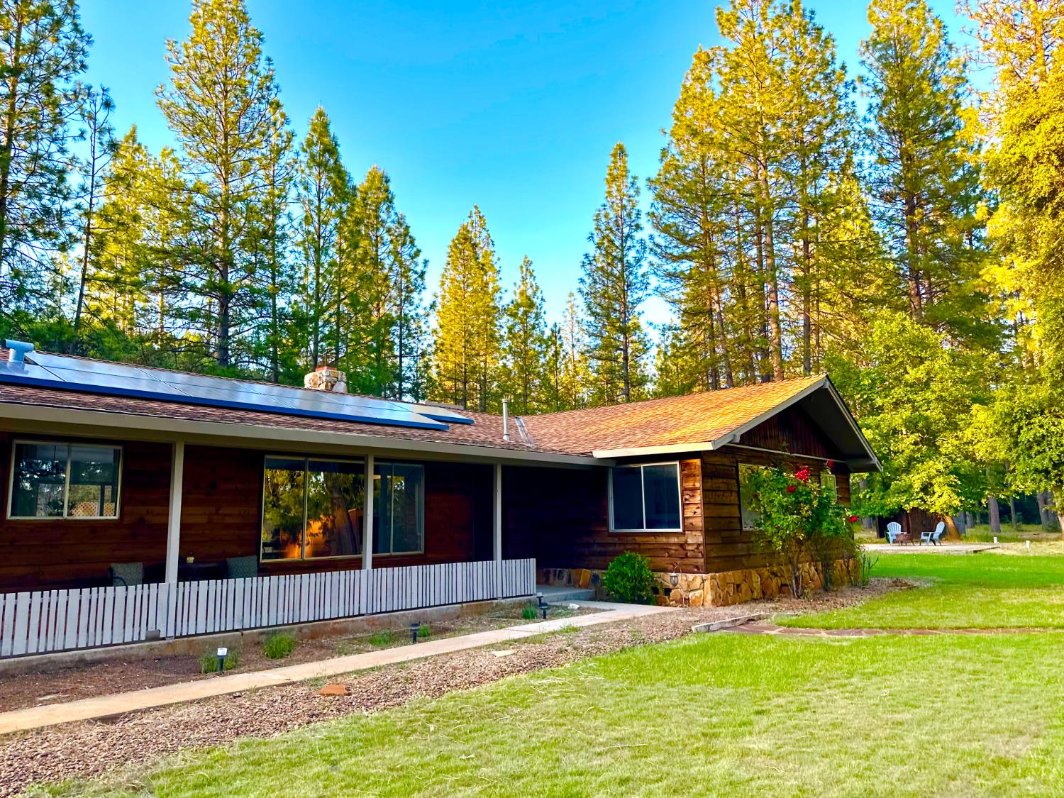 Detail Gallery Image 34 of 41 For 1997 Independence Cemetery Rd, Rail Road Flat,  CA 95257 - 3 Beds | 2 Baths