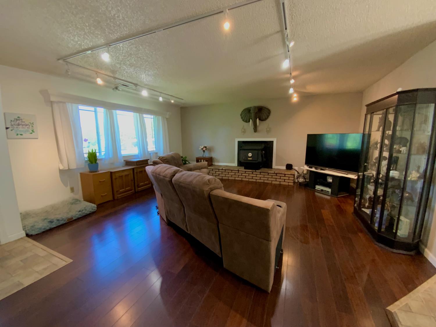 Detail Gallery Image 31 of 49 For 2367 Ponderosa Rd, Rescue,  CA 95672 - 3 Beds | 2 Baths