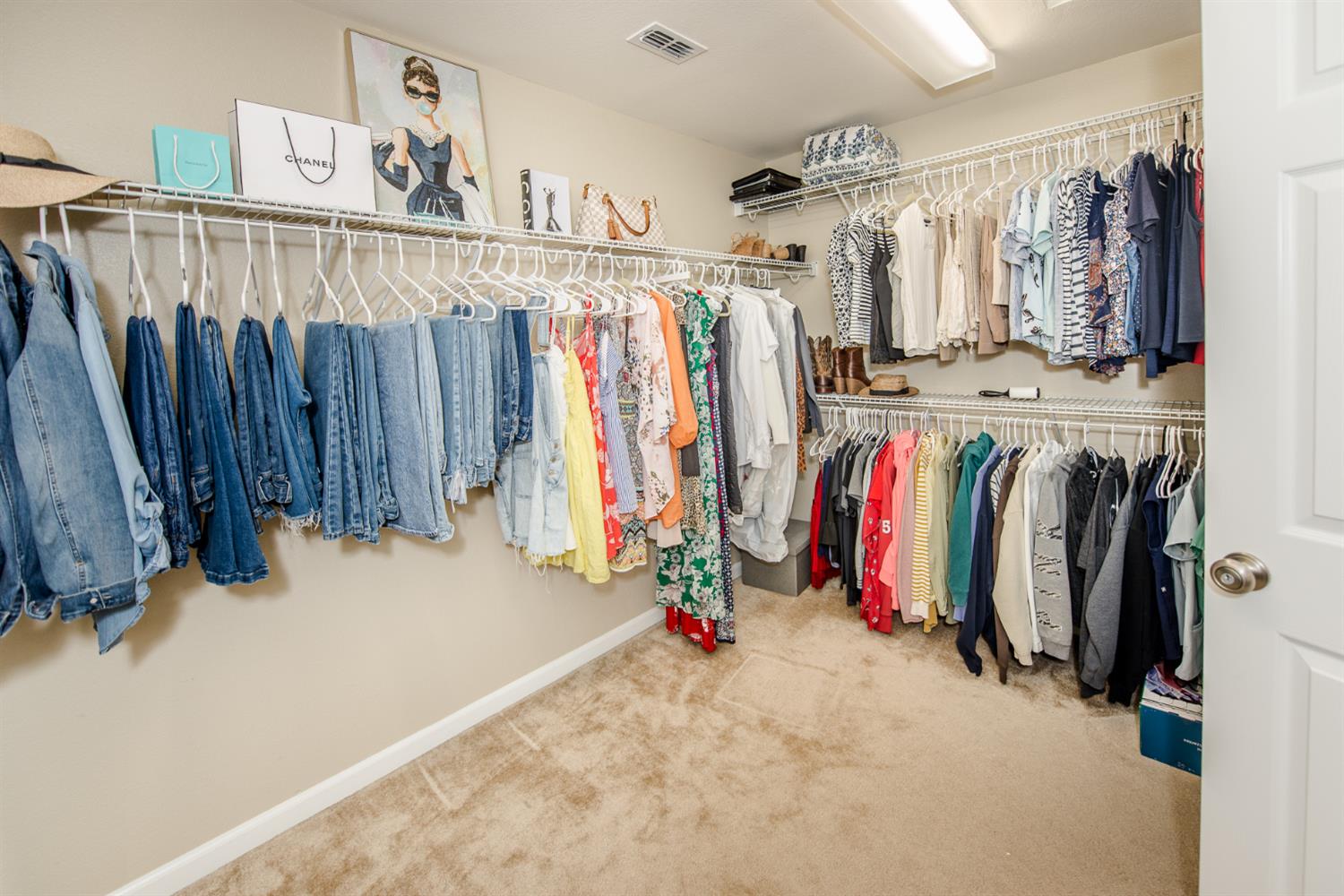 Detail Gallery Image 22 of 38 For 2363 Ackley Pl, Woodland,  CA 95776 - 5 Beds | 4 Baths