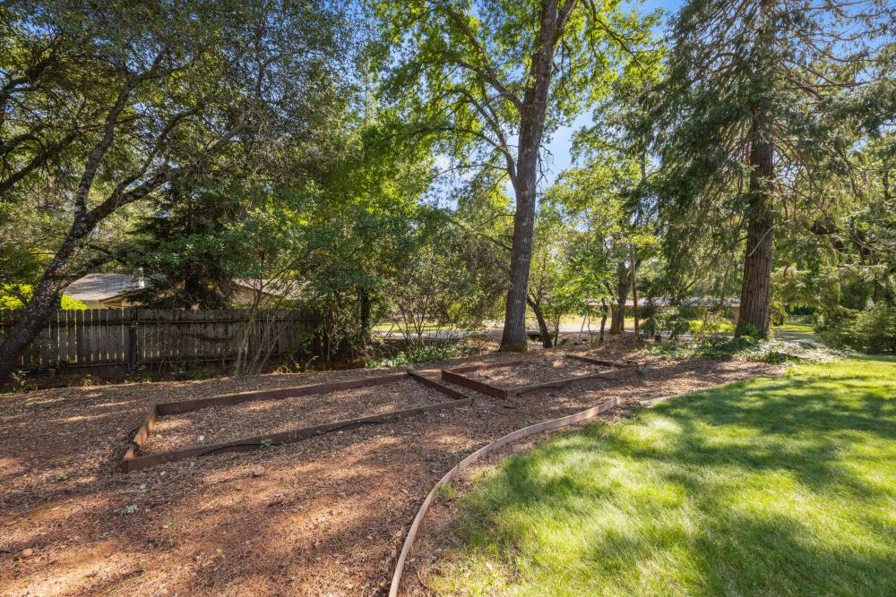 Detail Gallery Image 66 of 88 For 4620 Scenic Dr, Shingle Springs,  CA 95682 - 4 Beds | 3/1 Baths