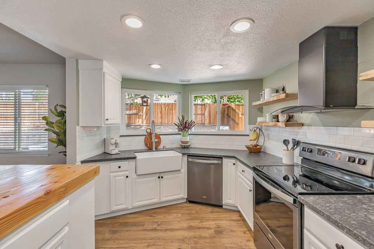 Detail Gallery Image 15 of 39 For 7440 Mar Vista Way, Citrus Heights,  CA 95621 - 3 Beds | 2 Baths