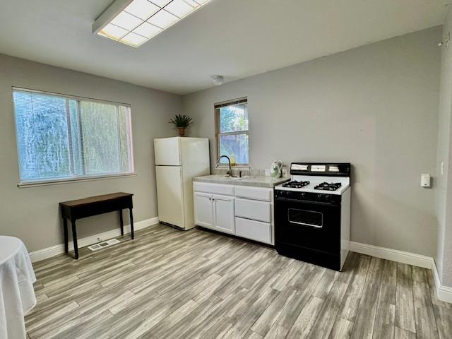 Detail Gallery Image 29 of 40 For 898 Supreme Ct, Auburn,  CA 95603 - 4 Beds | 3 Baths