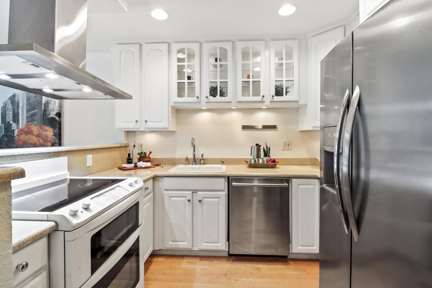 Photo #8: 225064754 Listing: Photo #8