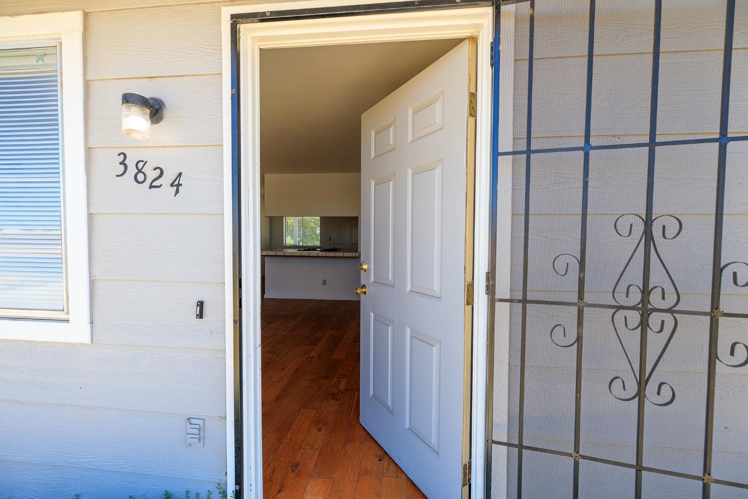 Detail Gallery Image 5 of 41 For 3824 S Commons Rd, Turlock,  CA 95380 - 2 Beds | 1 Baths
