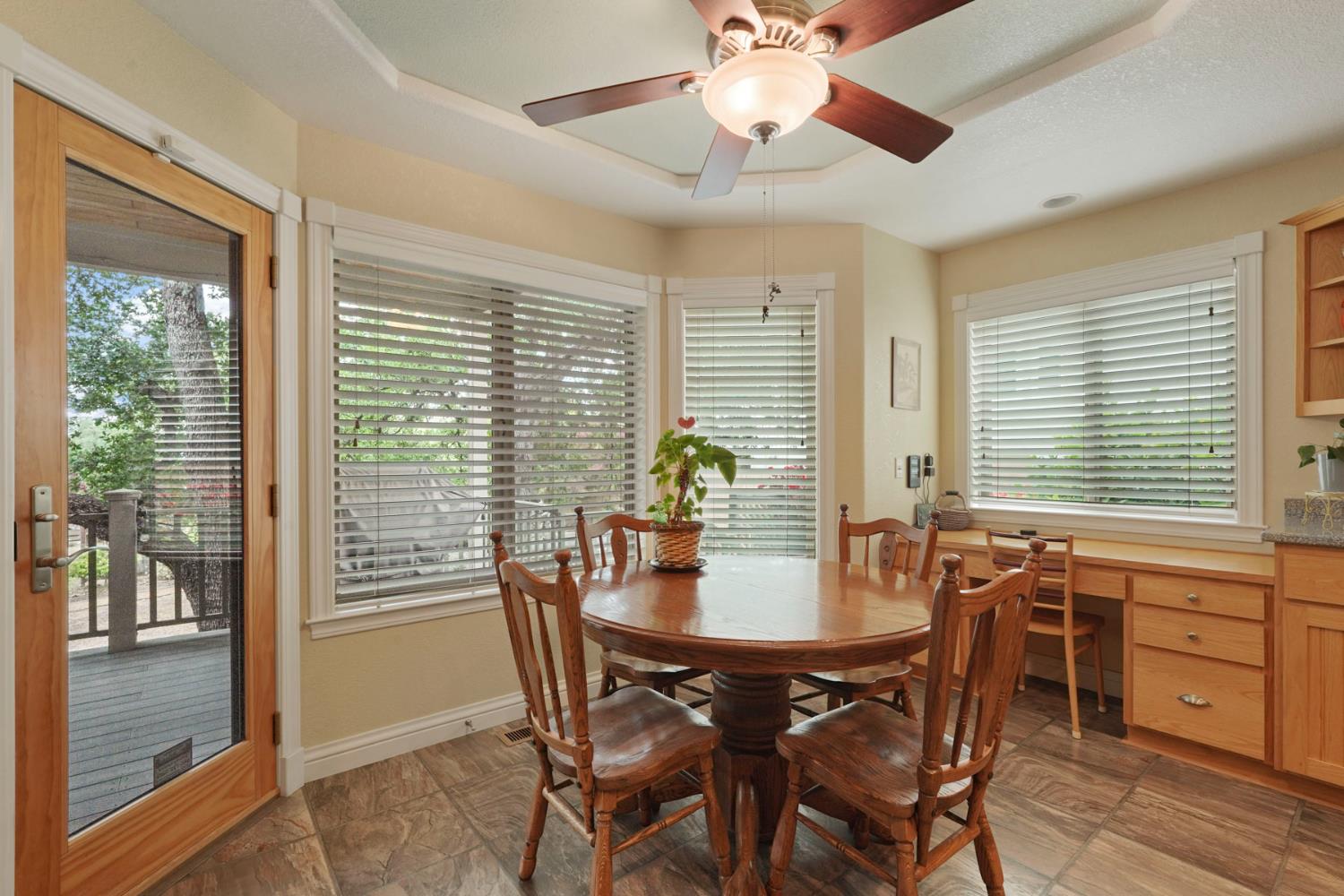 Detail Gallery Image 12 of 65 For 658 Live Oak Dr, Angels Camp,  CA 95222 - 3 Beds | 2/1 Baths