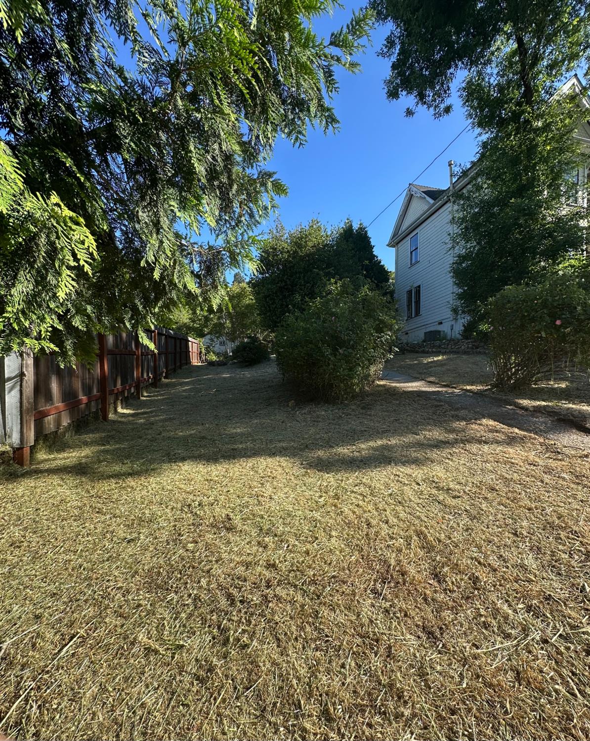 Detail Gallery Image 5 of 32 For 240 E Main St, Grass Valley,  CA 95945 - – Beds | – Baths