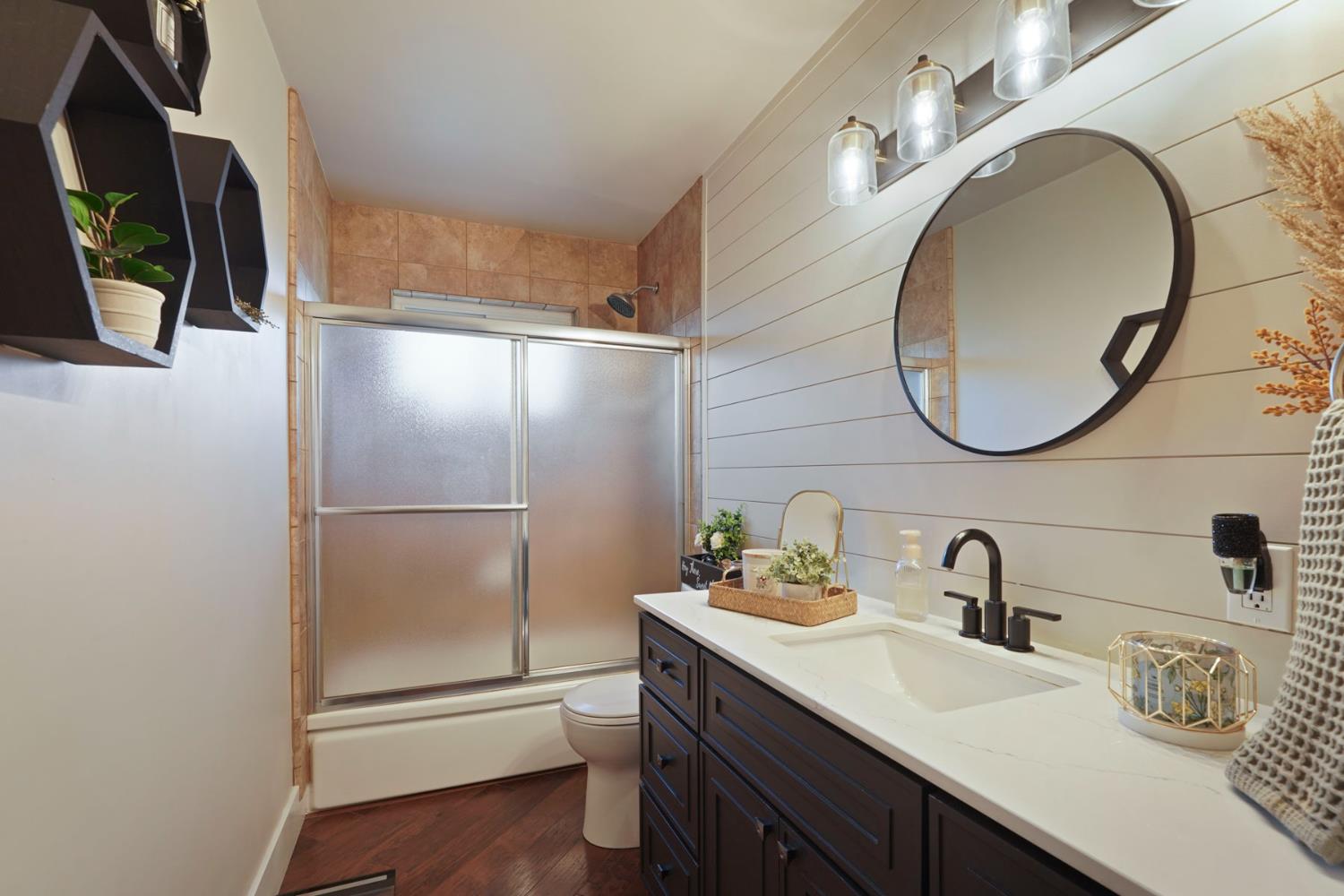 Detail Gallery Image 23 of 39 For 60 N Pacific Ave, Lodi,  CA 95242 - 3 Beds | 2 Baths