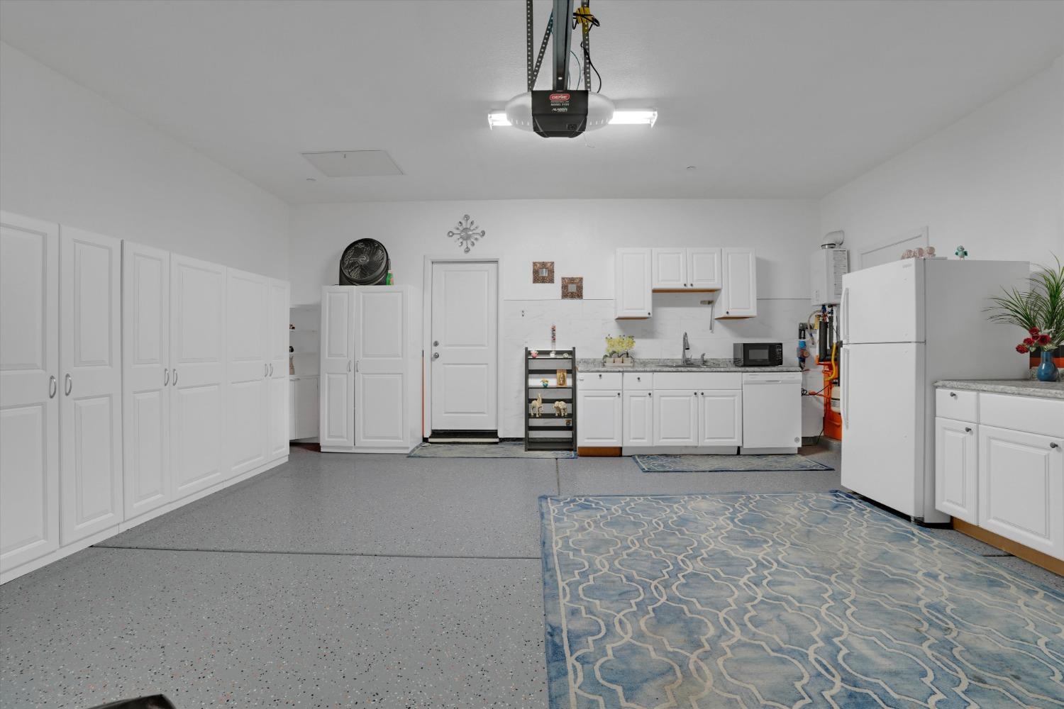 Detail Gallery Image 32 of 48 For 1693 S Macias Pl, Mountain House,  CA 95391 - 4 Beds | 3 Baths