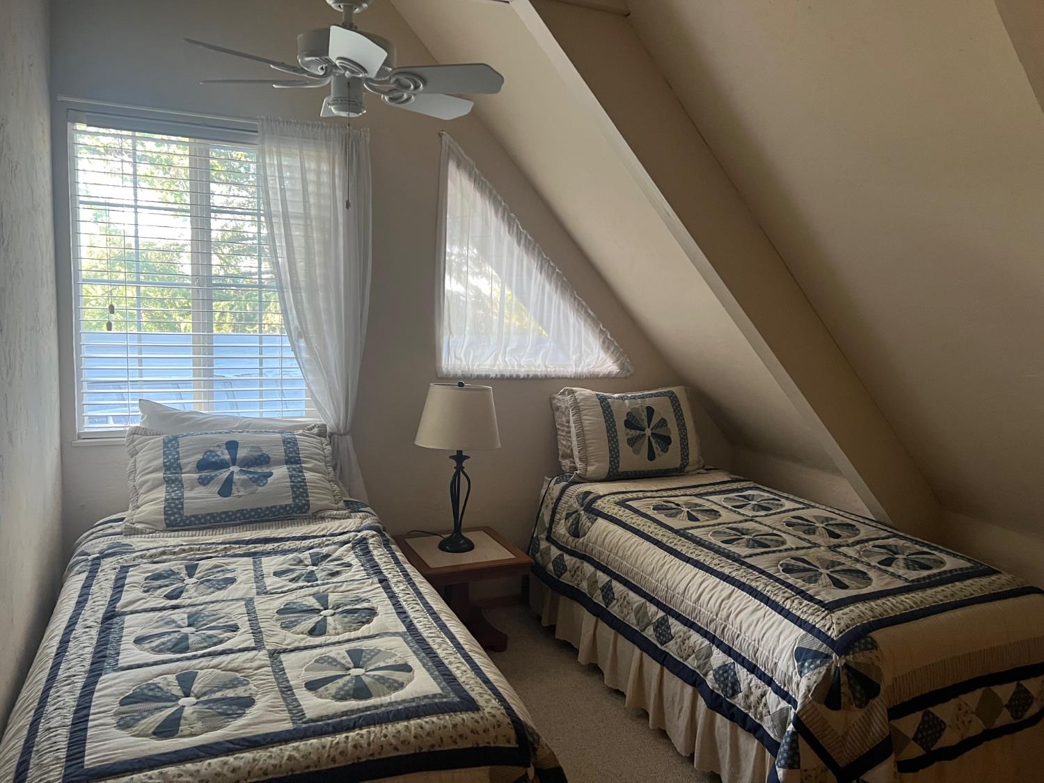 Detail Gallery Image 10 of 20 For 840 Sandalwood Dr, Murphys,  CA 95247 - 3 Beds | 2 Baths