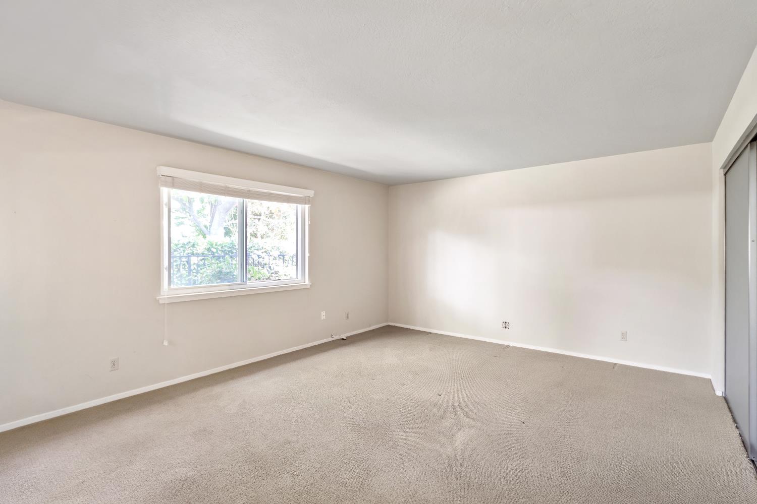 Detail Gallery Image 29 of 48 For 815 Commons Dr, Sacramento,  CA 95825 - 2 Beds | 2 Baths