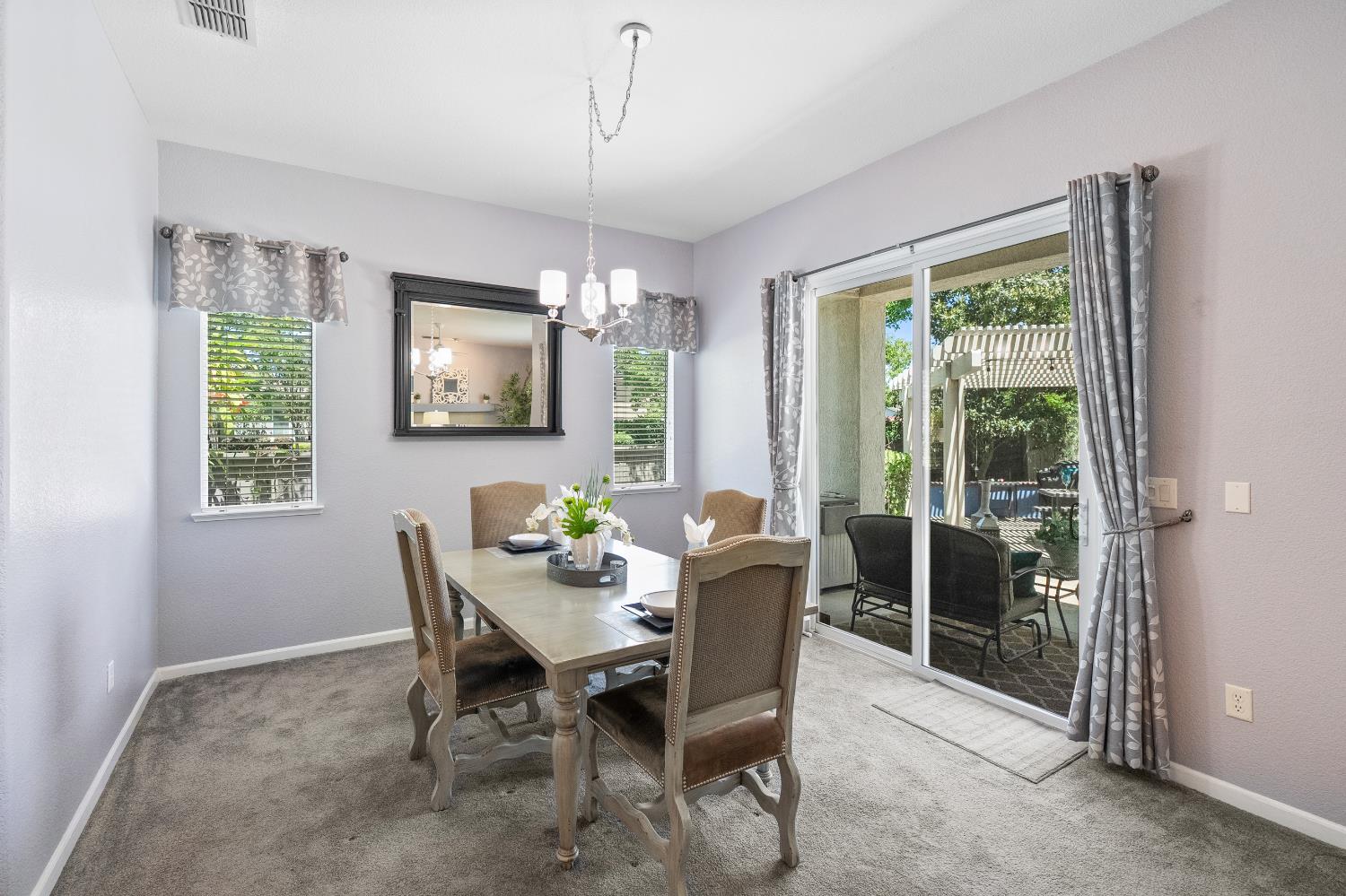 Detail Gallery Image 20 of 65 For 9501 Misty Cove Ln, Elk Grove,  CA 95758 - 2 Beds | 2 Baths