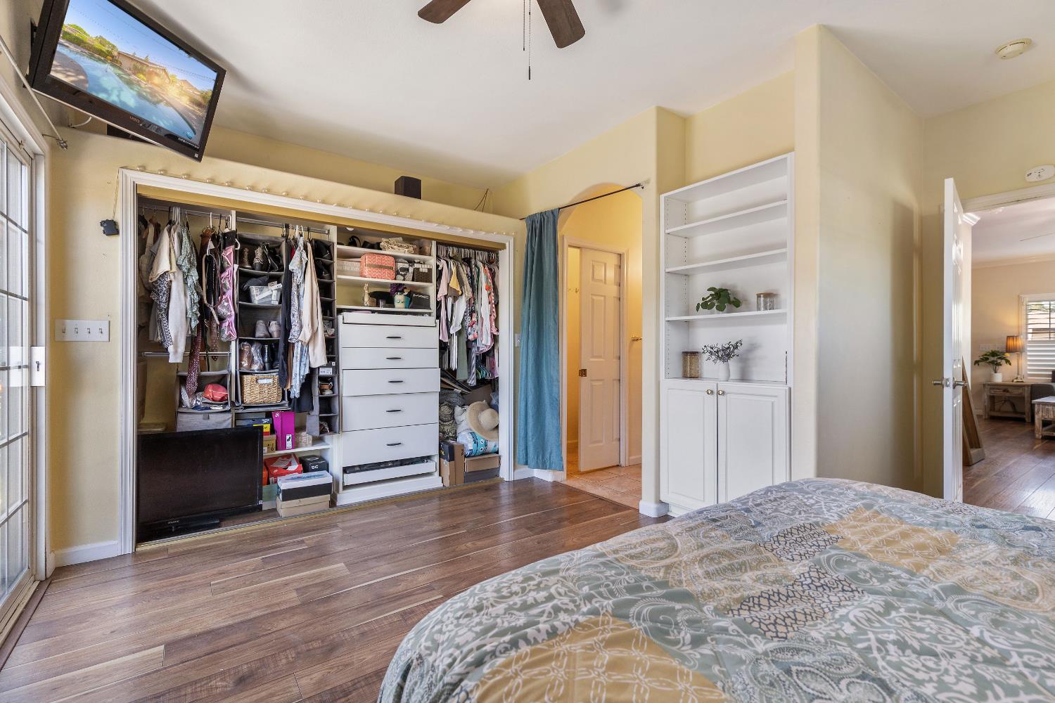 Detail Gallery Image 21 of 31 For 5001 Boyd Dr, Carmichael,  CA 95608 - 3 Beds | 2 Baths