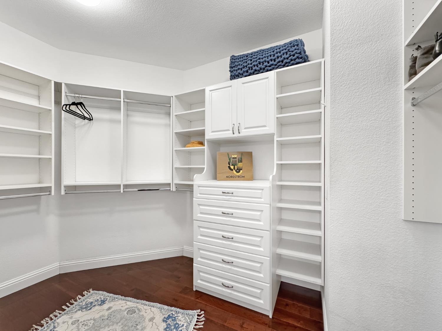 Detail Gallery Image 32 of 42 For 2052 Stonecrest Ln, Lincoln,  CA 95648 - 2 Beds | 2 Baths
