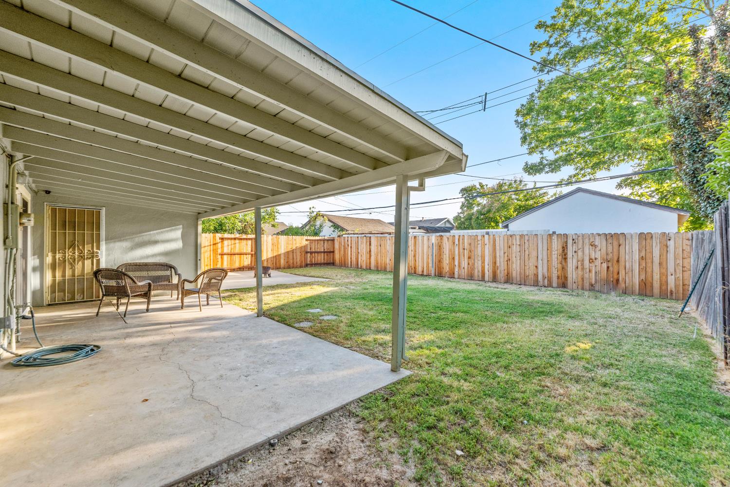 Detail Gallery Image 29 of 42 For 5500 73rd St, Sacramento,  CA 95820 - 3 Beds | 1 Baths