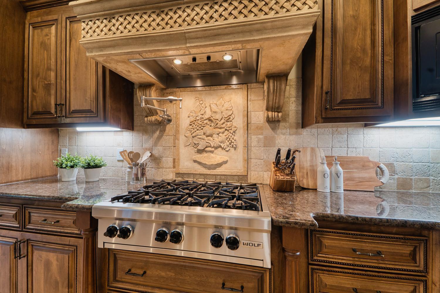 Detail Gallery Image 34 of 75 For 215 Oak Brook Ct, Auburn,  CA 95602 - 3 Beds | 2/1 Baths