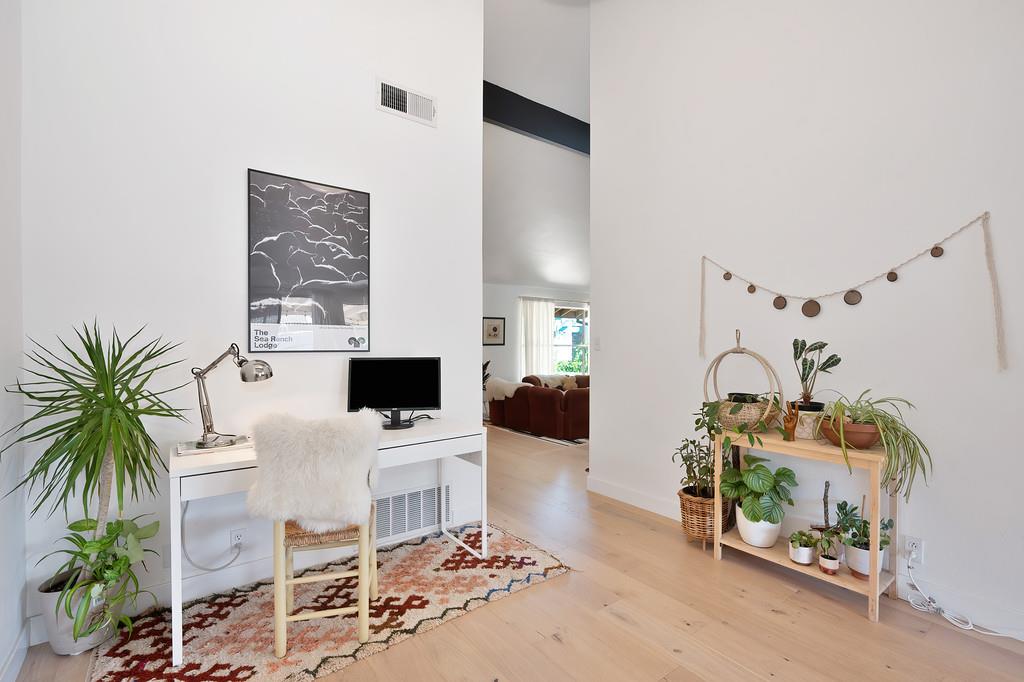 Detail Gallery Image 12 of 40 For 4717 Selkirk Way, Fair Oaks,  CA 95628 - 4 Beds | 2 Baths