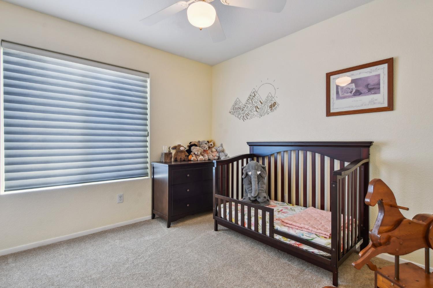 Detail Gallery Image 19 of 53 For 343 Coventry Cir, Folsom,  CA 95630 - 4 Beds | 2/1 Baths
