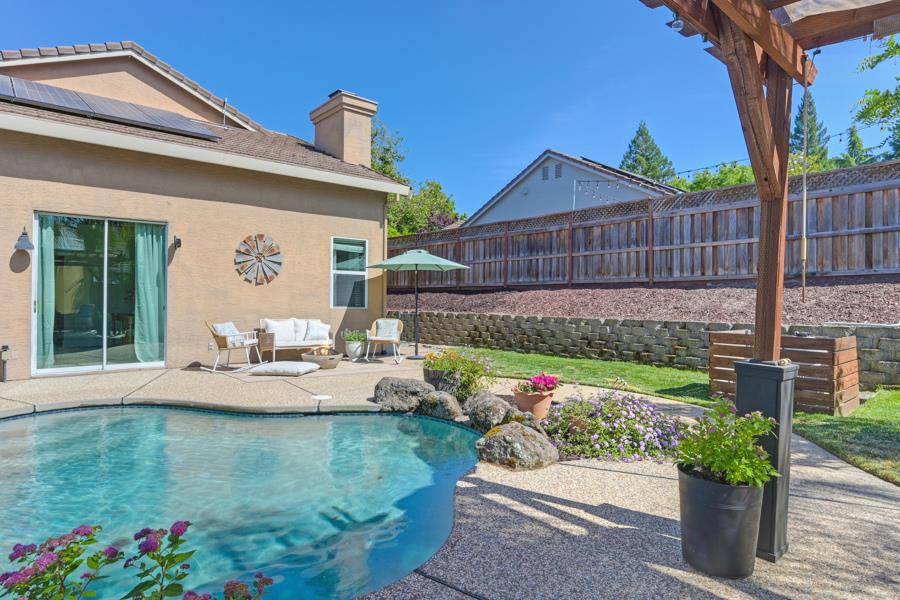 Detail Gallery Image 65 of 82 For 5802 Thoroughbred Ct, Rocklin,  CA 95677 - 4 Beds | 3 Baths