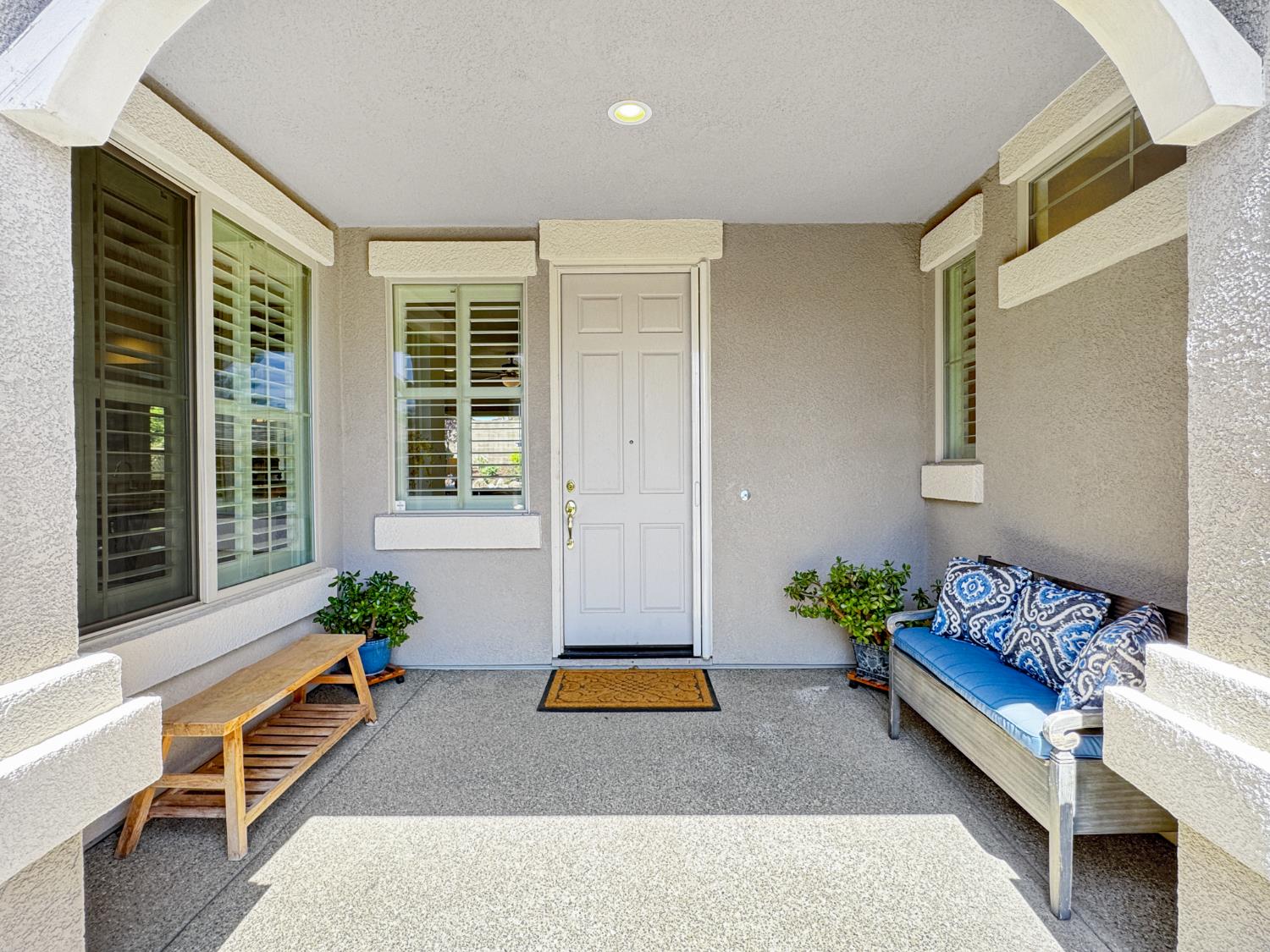 Detail Gallery Image 9 of 42 For 2052 Stonecrest Ln, Lincoln,  CA 95648 - 2 Beds | 2 Baths
