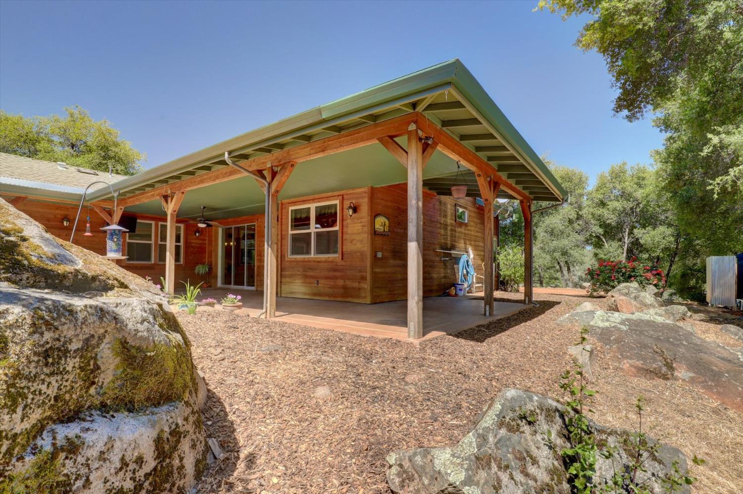 Detail Gallery Image 89 of 97 For 17620 Red Ball Cir, Grass Valley,  CA 95949 - 2 Beds | 2 Baths
