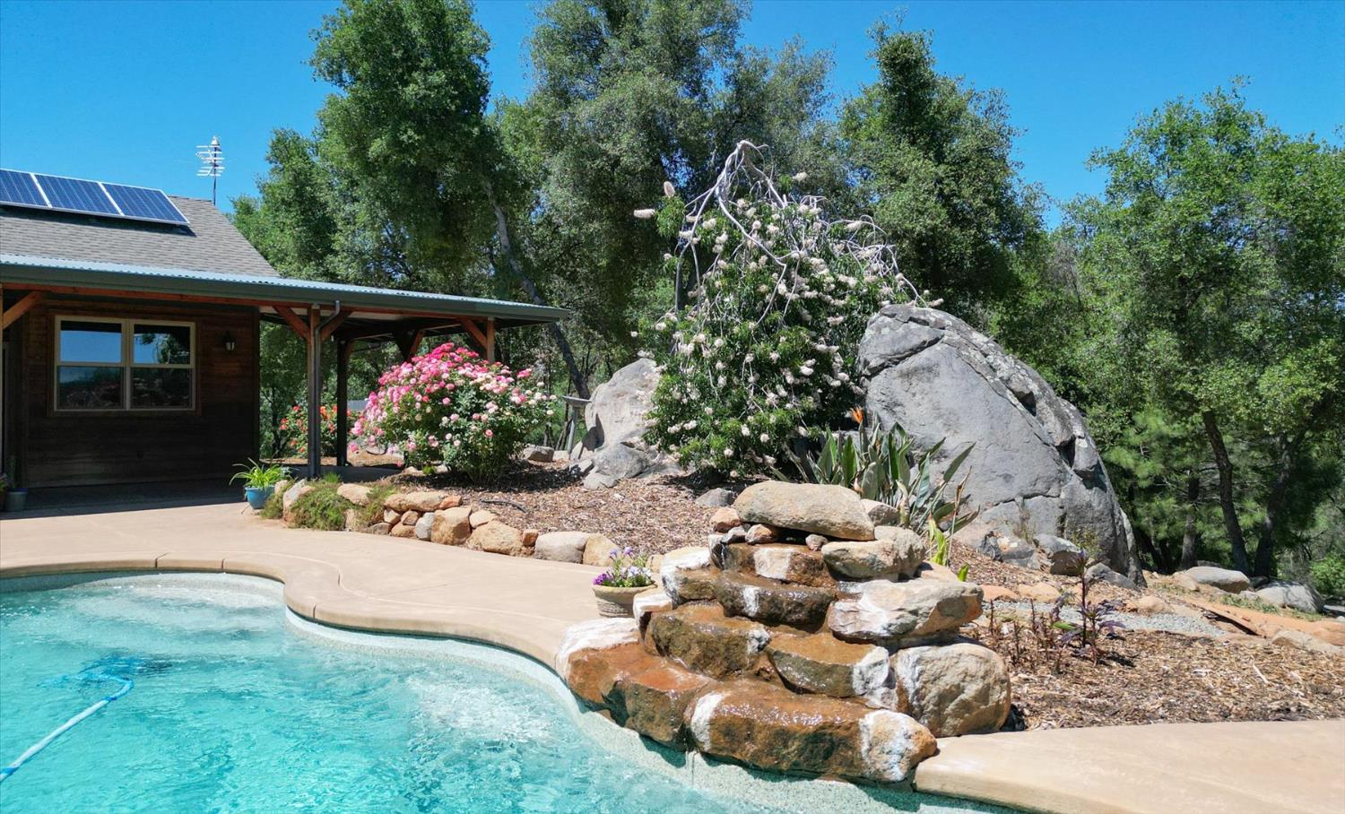 Detail Gallery Image 54 of 97 For 17620 Red Ball Cir, Grass Valley,  CA 95949 - 2 Beds | 2 Baths