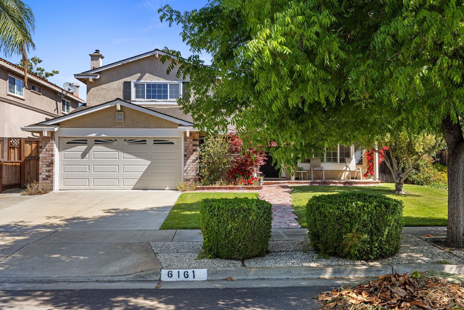 Detail Gallery Image 2 of 43 For 6161 Iowa Dr, San Jose,  CA 95123 - 4 Beds | 3 Baths