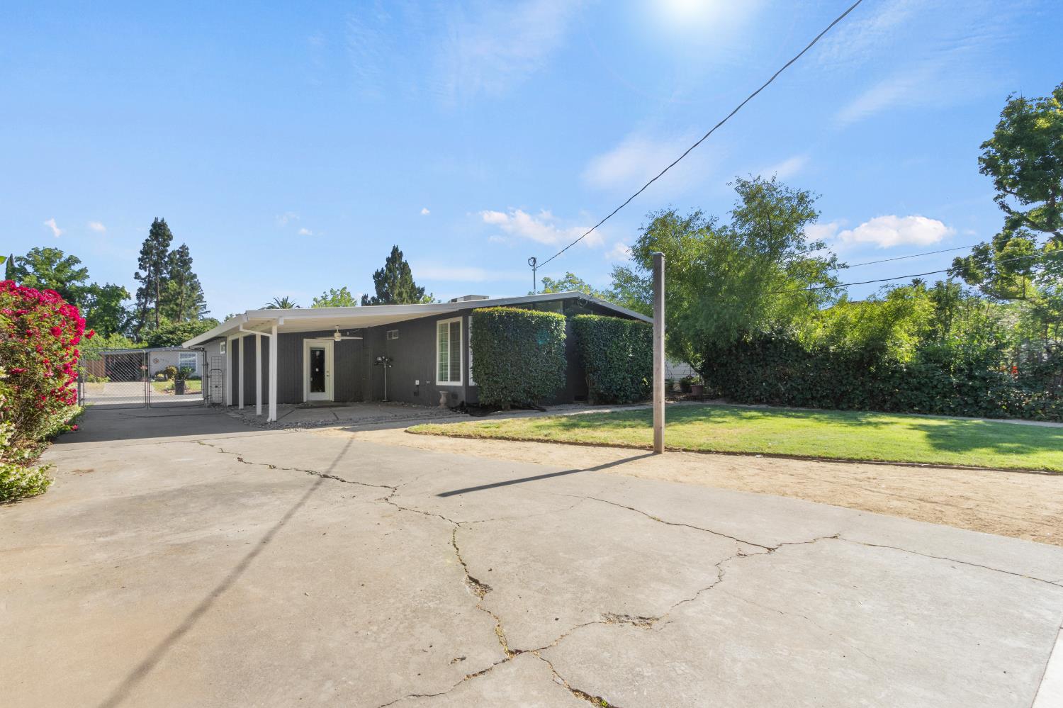 Detail Gallery Image 65 of 65 For 4937 Donovan Dr, Carmichael,  CA 95608 - 3 Beds | 2 Baths