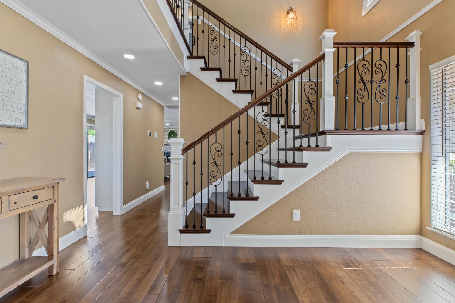 Detail Gallery Image 20 of 38 For 3092 Village Park Ct, Turlock,  CA 95382 - 4 Beds | 2/1 Baths