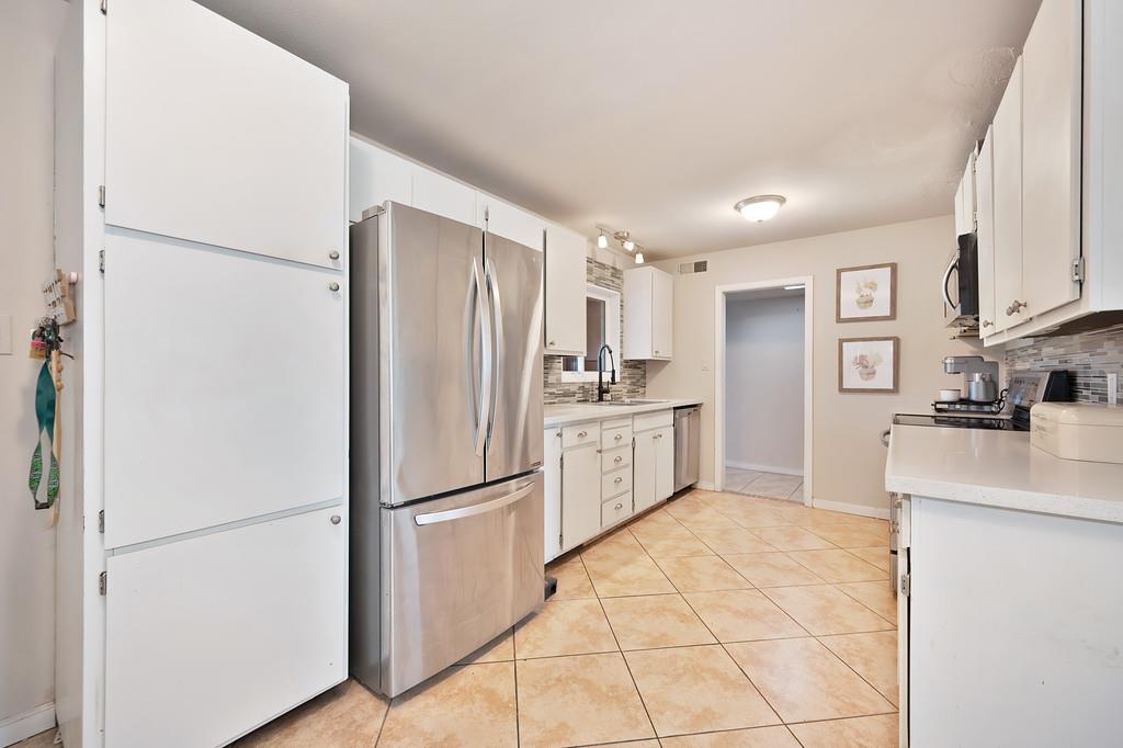 Coloma Road, Rancho Cordova, California image 12