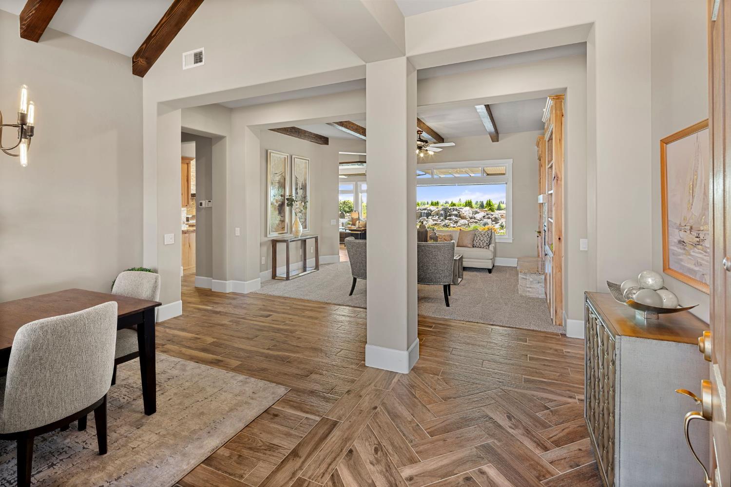 Detail Gallery Image 4 of 48 For 1720 Avian Hill Pl, Lincoln,  CA 95648 - 2 Beds | 2/1 Baths