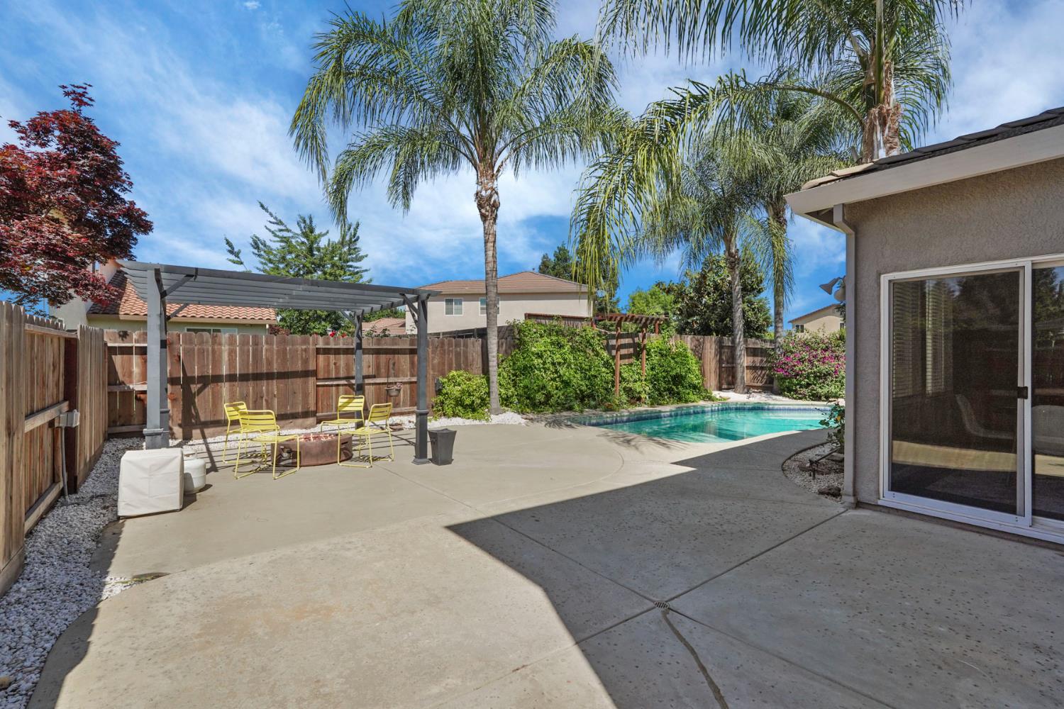Detail Gallery Image 45 of 54 For 5545 Saxon Ave, Riverbank,  CA 95367 - 5 Beds | 3 Baths