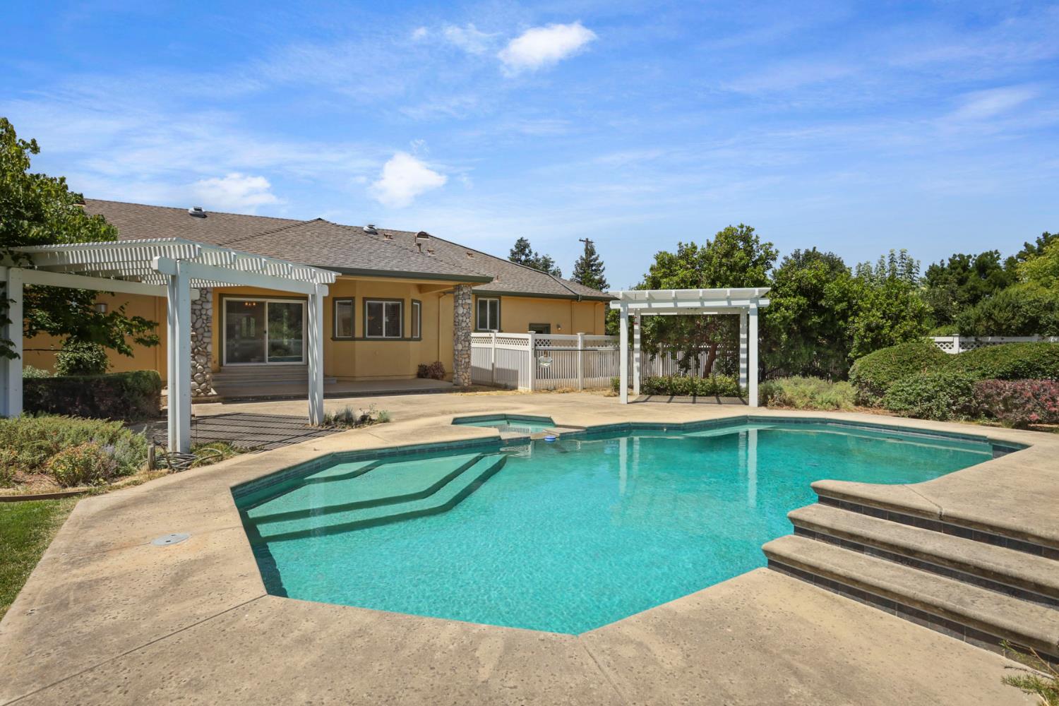 Detail Gallery Image 47 of 74 For 13703 Christensen Rd, Galt,  CA 95632 - 4 Beds | 2/1 Baths