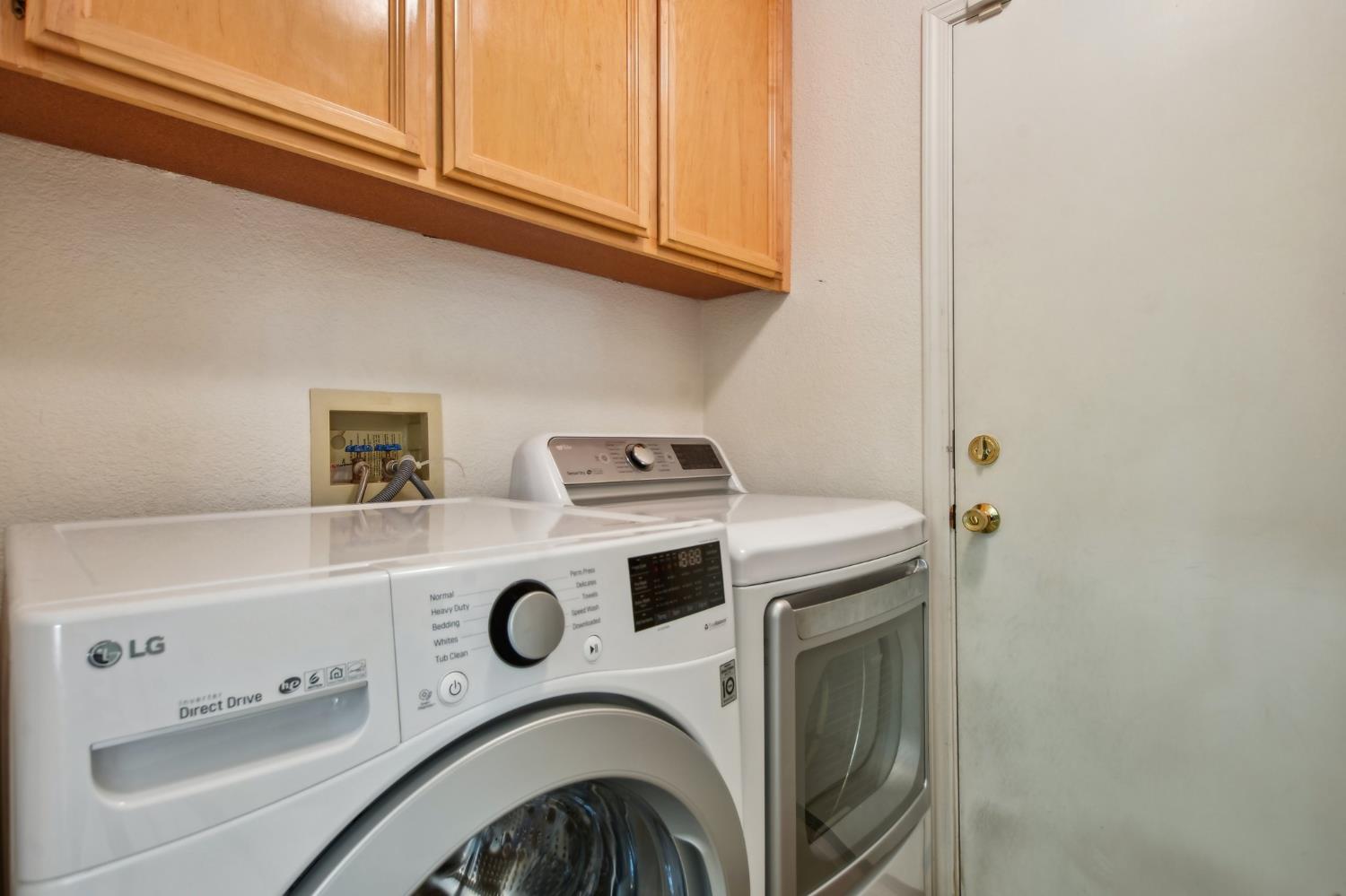 Detail Gallery Image 26 of 53 For 343 Coventry Cir, Folsom,  CA 95630 - 4 Beds | 2/1 Baths