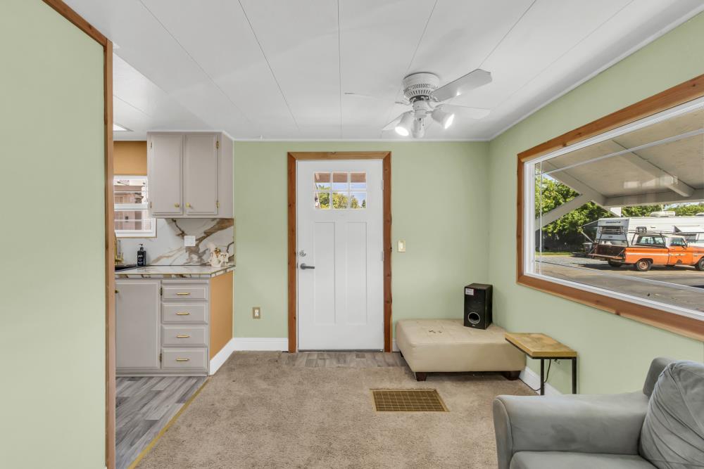Detail Gallery Image 12 of 31 For 5935 Auburn Blvd 154, Citrus Heights,  CA 95621 - 2 Beds | 1 Baths