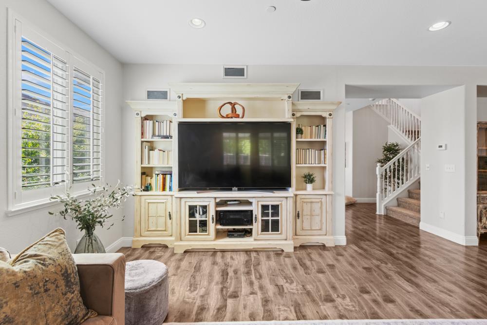 Detail Gallery Image 20 of 67 For 356 Bramble Ct, Roseville,  CA 95747 - 4 Beds | 3 Baths