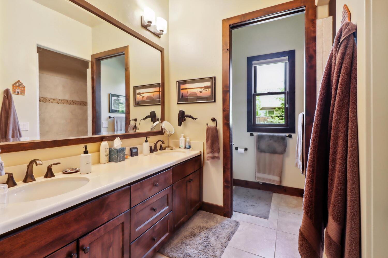 Detail Gallery Image 28 of 55 For 2253 Somerset Cir, Woodland,  CA 95776 - 3 Beds | 2 Baths