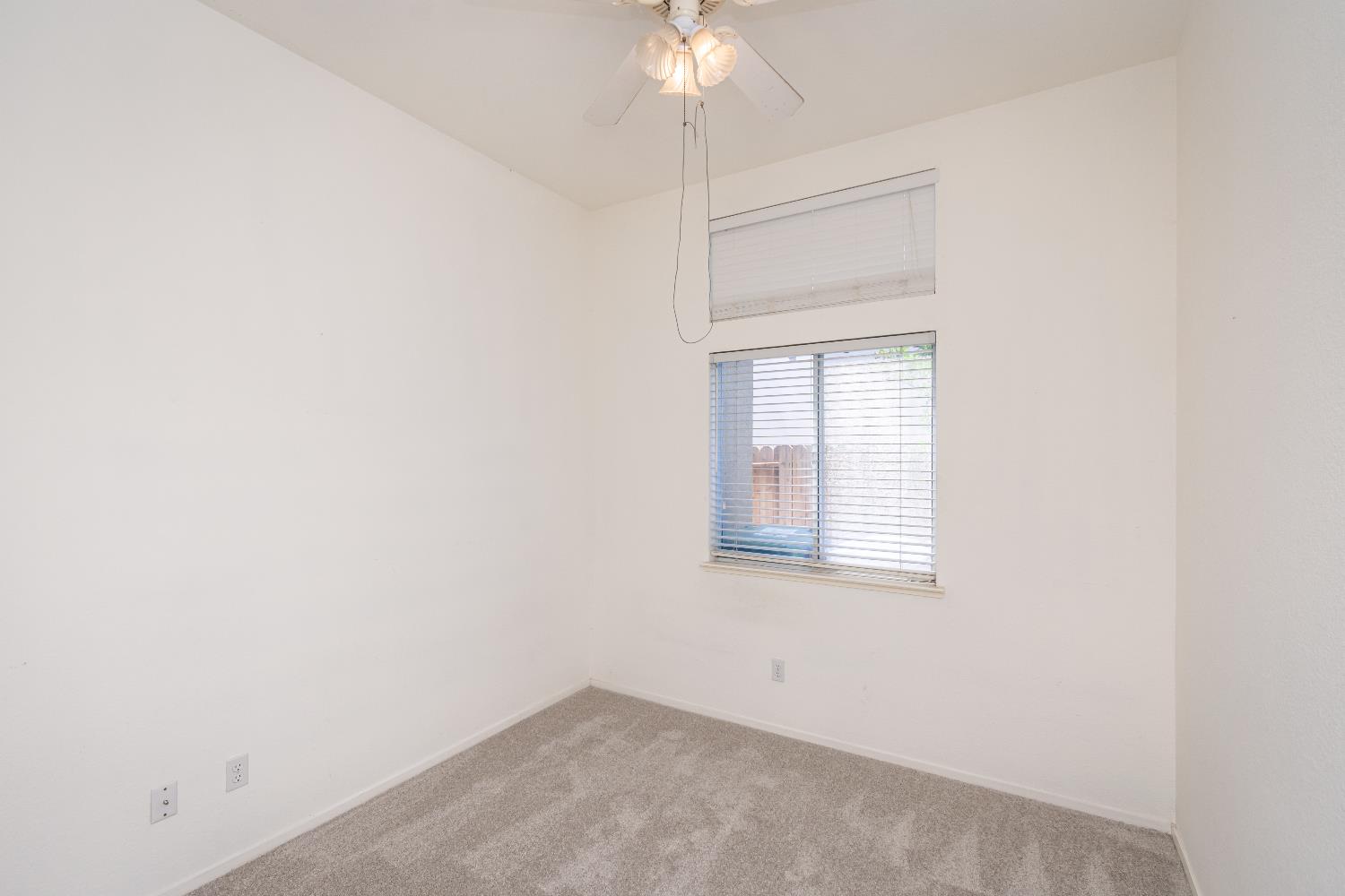 Detail Gallery Image 27 of 48 For 9051 Allenford Pl, Elk Grove,  CA 95624 - 3 Beds | 2 Baths