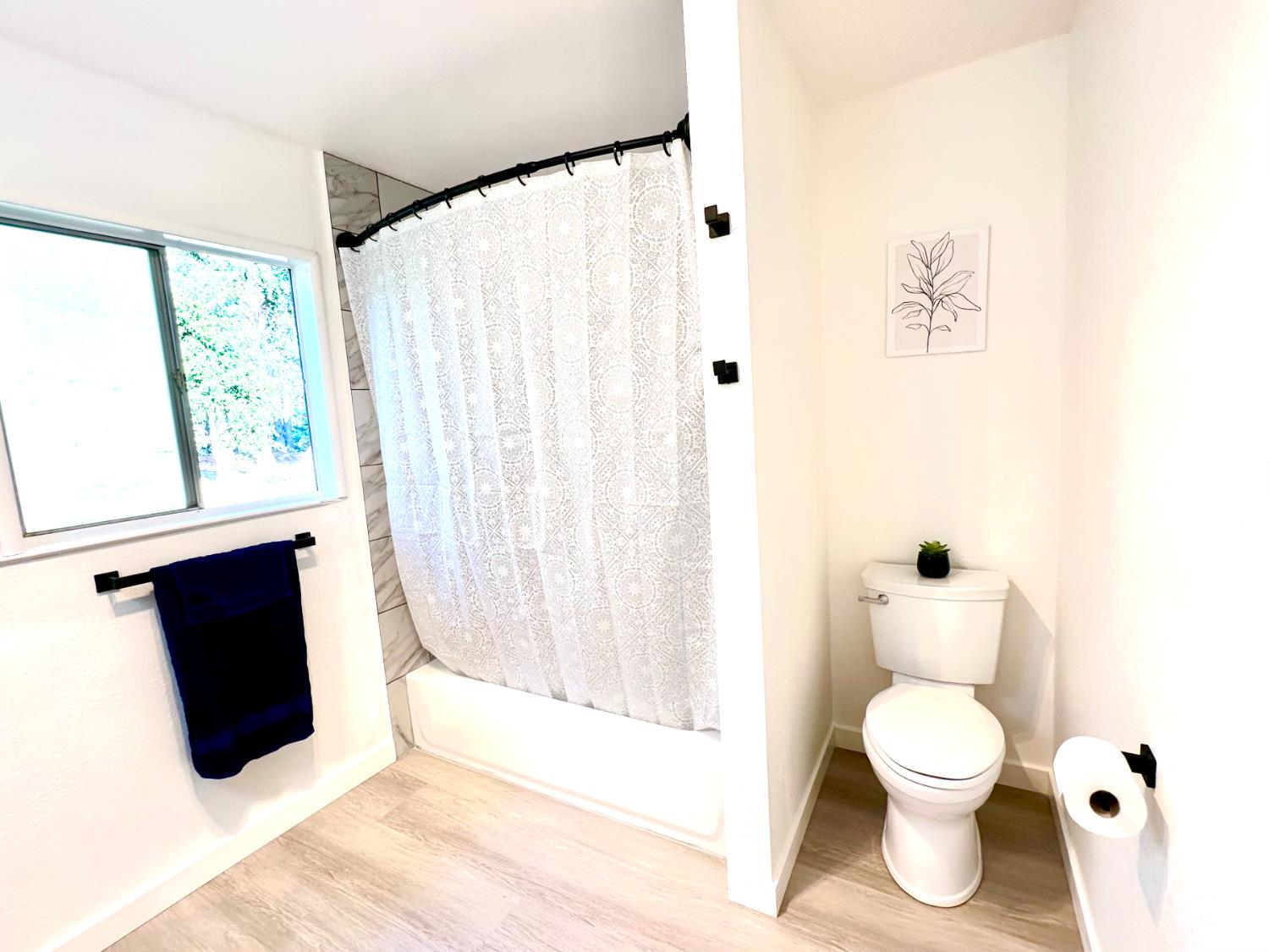 Detail Gallery Image 28 of 41 For 1997 Independence Cemetery Rd, Rail Road Flat,  CA 95257 - 3 Beds | 2 Baths