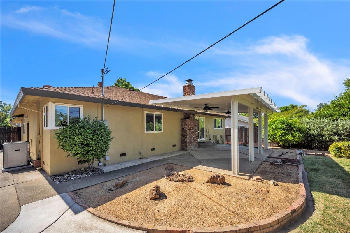 Detail Gallery Image 25 of 40 For 4732 Minaret Way, Carmichael,  CA 95608 - 2 Beds | 2 Baths