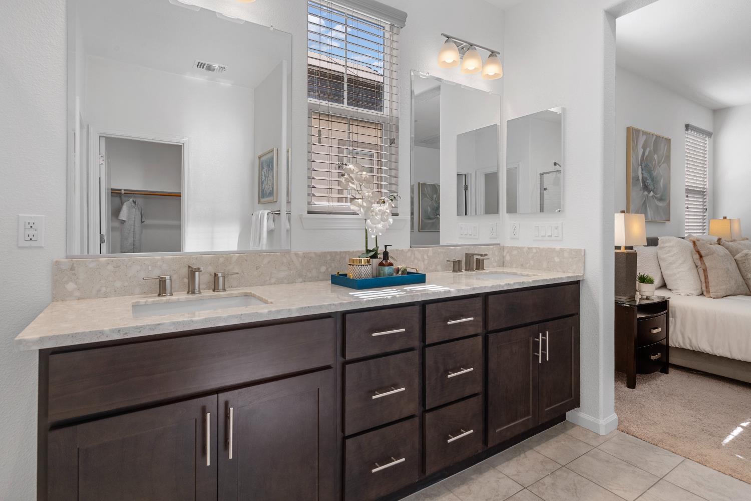 Detail Gallery Image 31 of 39 For 2372 Garden Farms Ave, Lathrop,  CA 95330 - 4 Beds | 3 Baths
