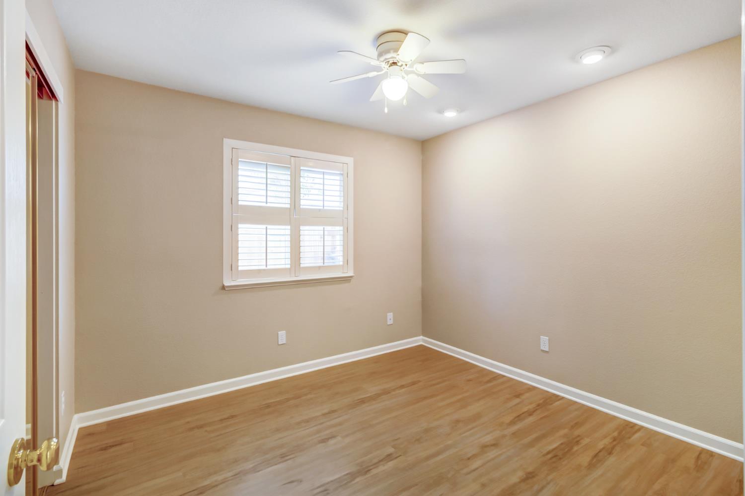 Detail Gallery Image 34 of 47 For 711 Sands Way, Folsom,  CA 95630 - 3 Beds | 2 Baths