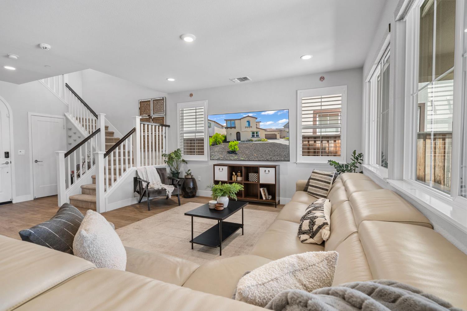 Detail Gallery Image 17 of 57 For 344 W Hopkins Ct, Mountain House,  CA 95391 - 4 Beds | 3 Baths