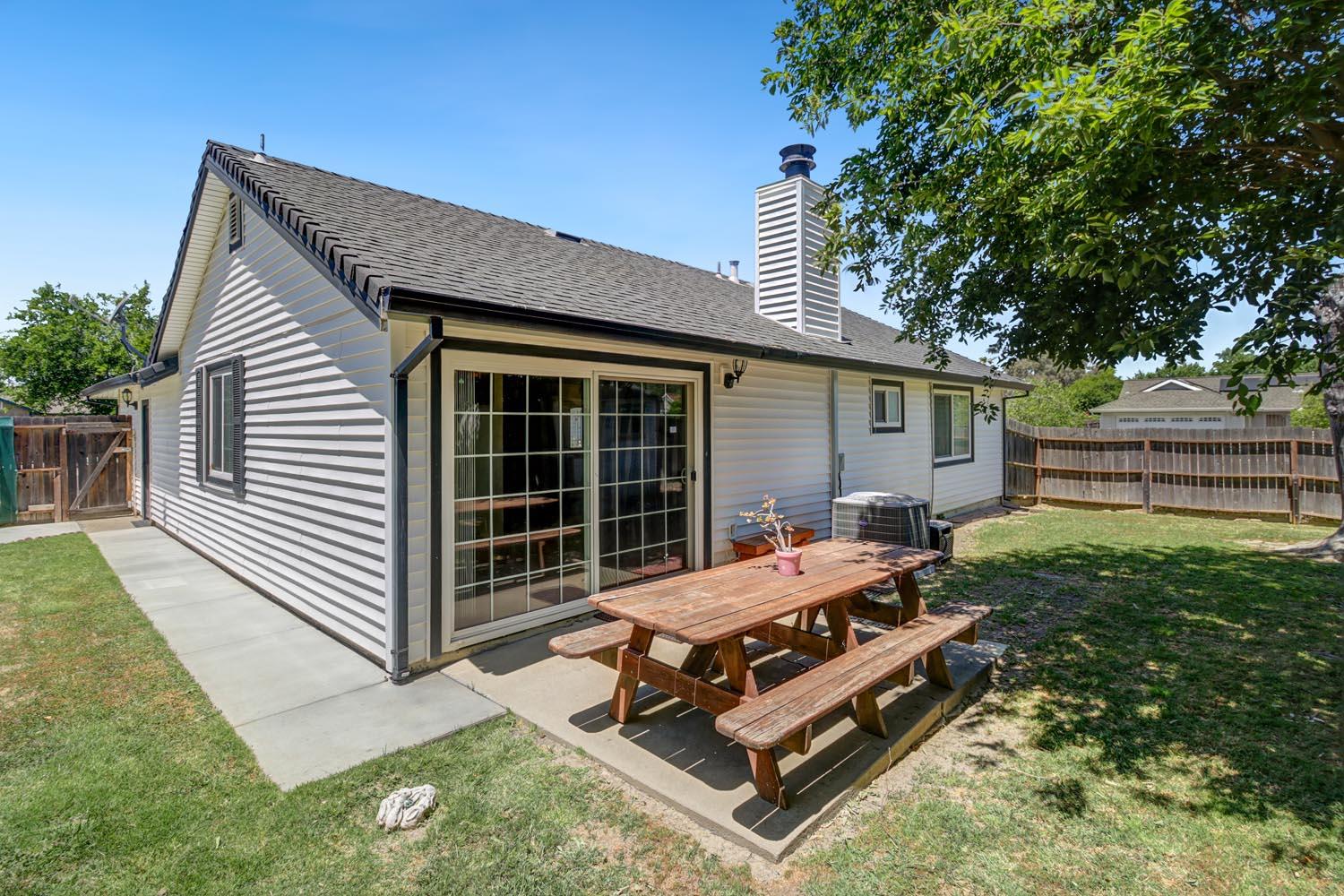 Detail Gallery Image 38 of 50 For 2767 Betty Way, West Sacramento,  CA 95691 - 3 Beds | 2 Baths