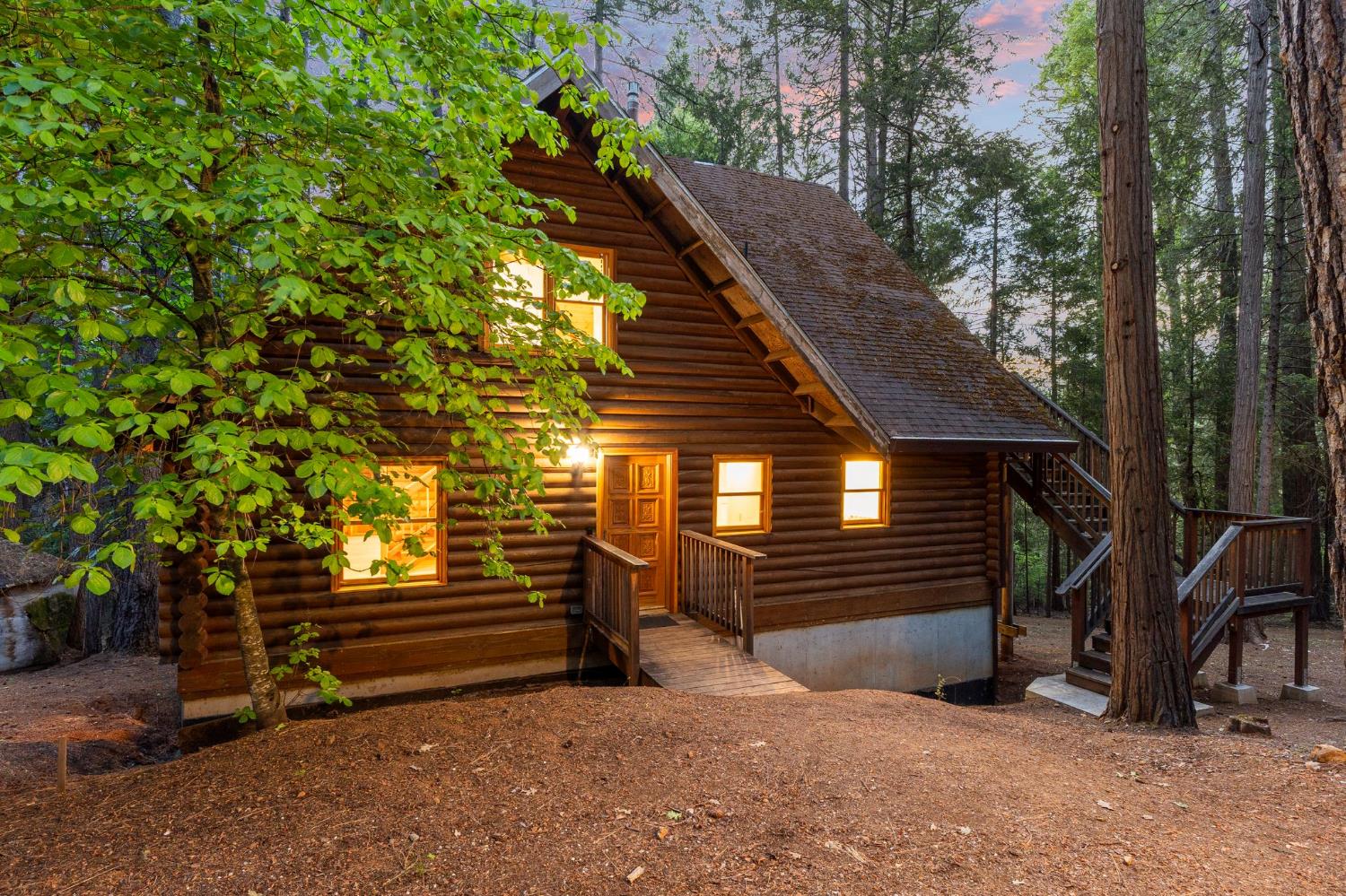 Detail Gallery Image 3 of 59 For 13792 Rockway Pl, Nevada City,  CA 95959 - 3 Beds | 3/1 Baths