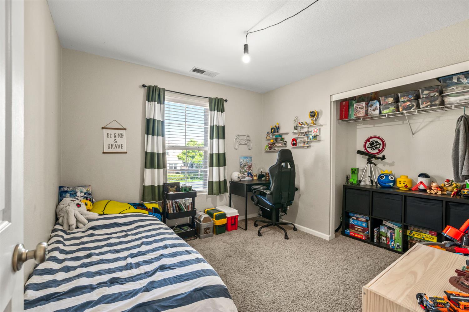 Detail Gallery Image 26 of 34 For 8596 Cortina Cir, Roseville,  CA 95678 - 3 Beds | 2/1 Baths