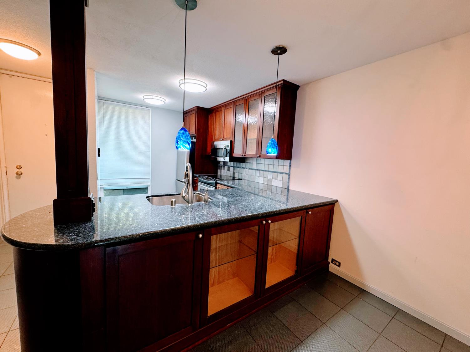 Photo #15: 225066822 Listing: Photo #15